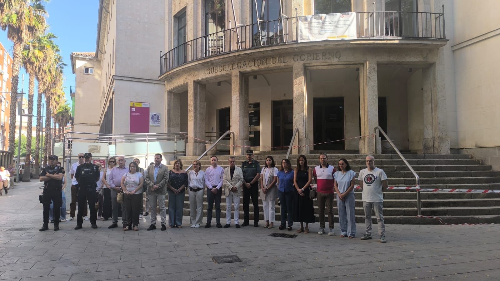 Concentración contra la violencia de género en Ciudad Real: "Solo una de cada diez denuncias llegan a los juzgados" Concentración contra la violencia de género en Ciudad Real: "Solo una de cada diez denuncias llegan a los juzgados"