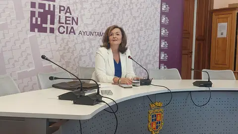 Lalanda pasa a ser concejal no adscrita denunciando la "opacidad de VOX" y su "deriva hacia la extrema derecha" .