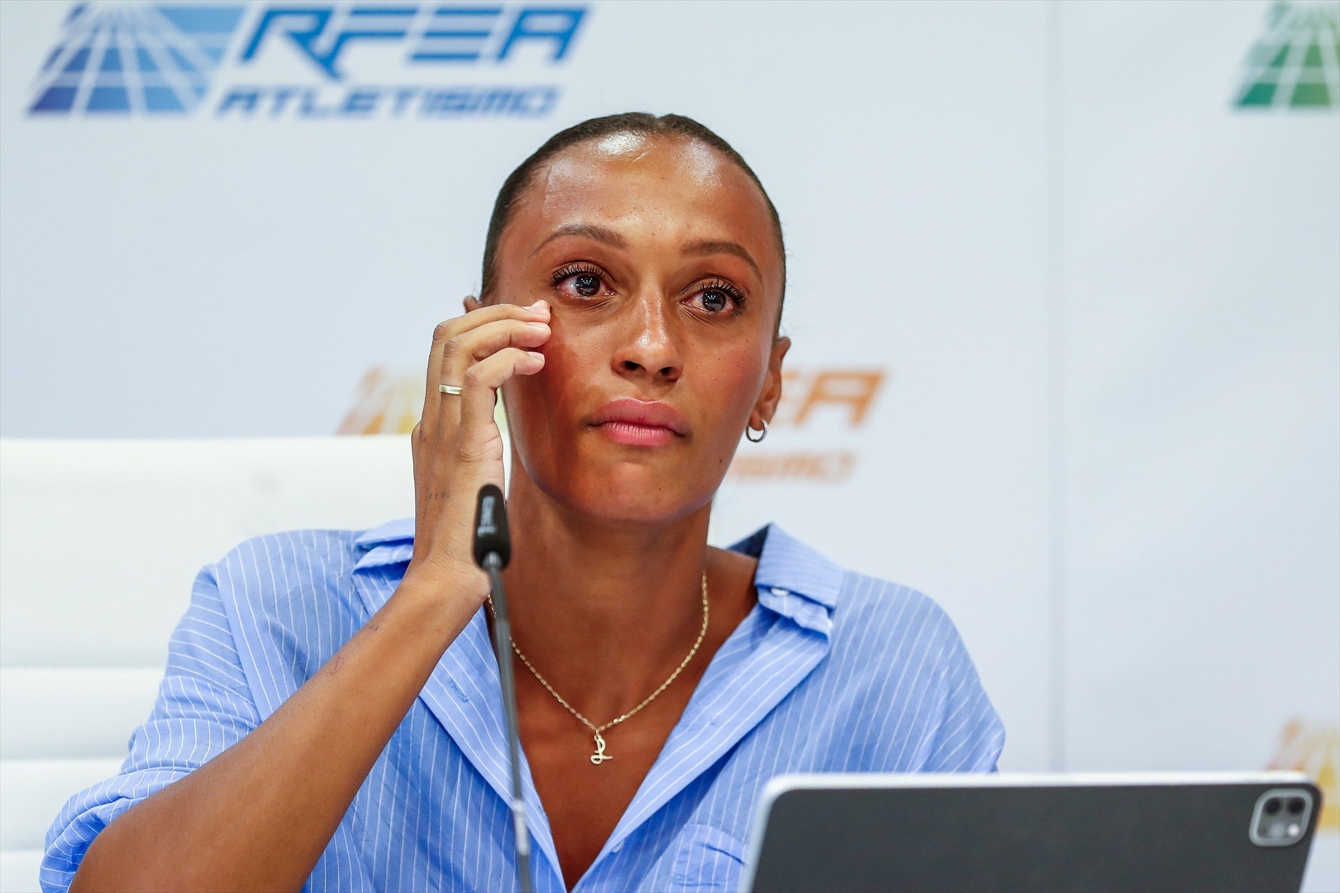 Ana Peleteiro expresa su "profunda decepción" por ver cómo "el atletismo guarda silencio" por Gaza Ana Peleteiro expresa su "profunda decepción" por ver cómo "el atletismo guarda silencio" por Gaza