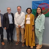 Un estudi sobre el poble gitano advoca per un sistema educatiu que defense la identitat de cada poble per a acabar amb l'antigitanisme i la desafecció Un estudi sobre el poble gitano advoca per un sistema educatiu que defense la identitat de cada poble per a acabar amb l'antigitanisme i la desafecció