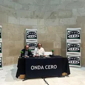 Rubén Rey y el director del Museo Marco de Vigo Rubén Rey y el director del Museo Marco de Vigo