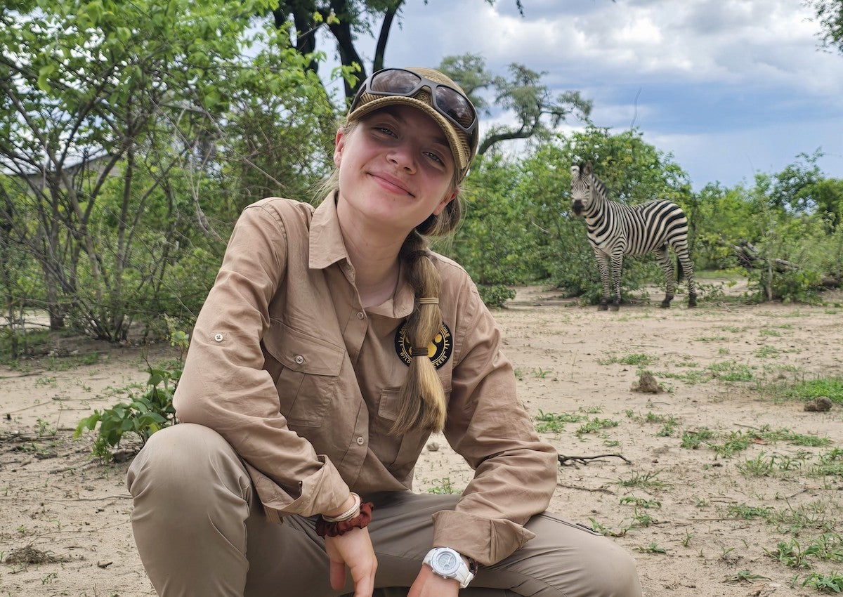 Elvia Gómez gana con 13 años el "Óscar de la exploración" Elvia Gómez gana con 13 años el "Óscar de la exploración"