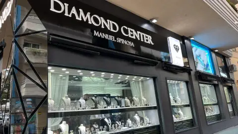 Málaga se convierte en epicentro del compromiso: diamantes, pedidas inolvidables y una joyería con historia Málaga se convierte en epicentro del compromiso: diamantes, pedidas inolvidables y una joyería con historia