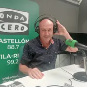 Daniel Silvestre, vocalista del grupo Faradaï, en los estudios de Onda Cero Vila-real. Daniel Silvestre, vocalista del grupo Faradaï, en los estudios de Onda Cero Vila-real.