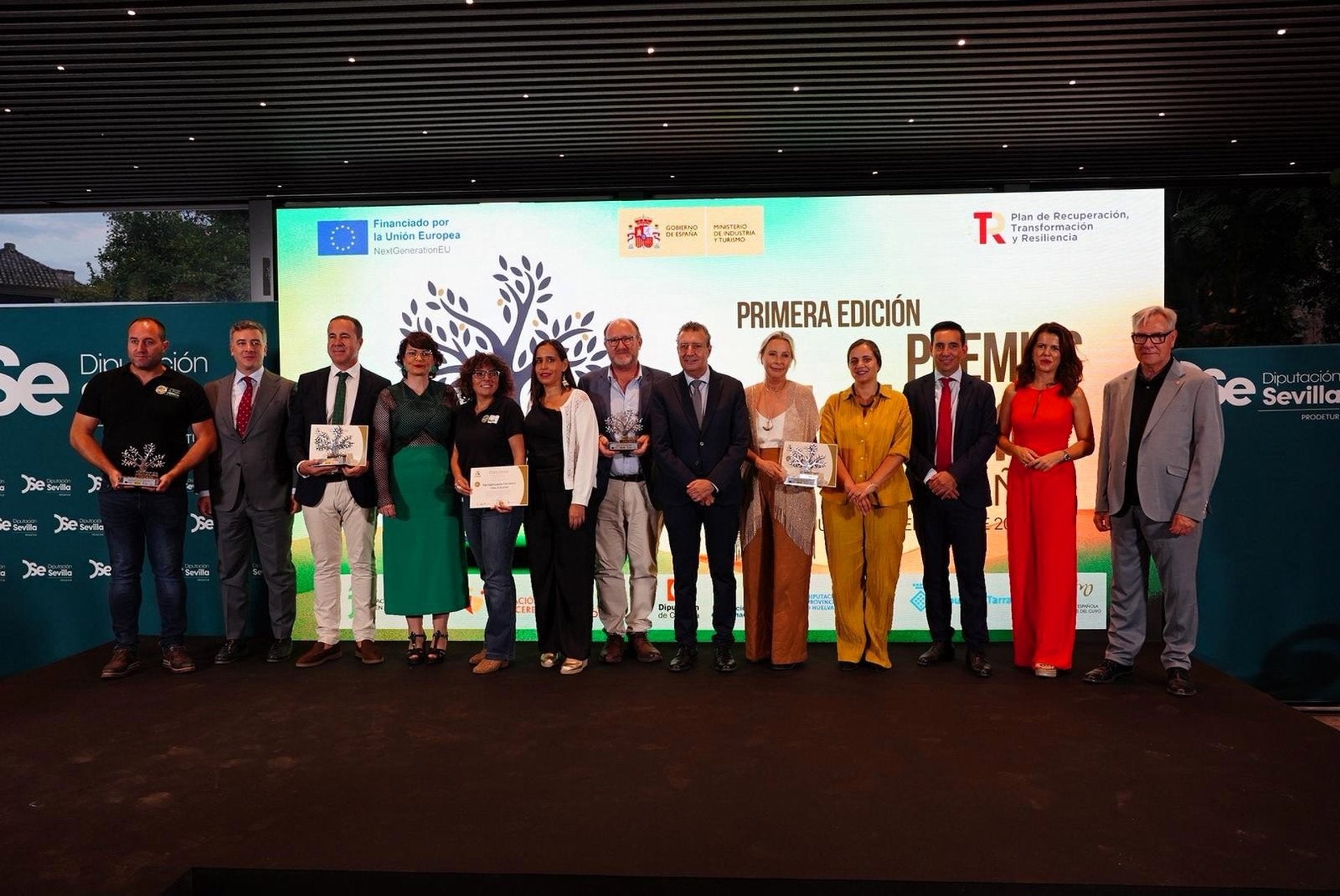 Sevilla acoge los Premios 'Oleoturismo España' destinados a reconocer las "mejores experiencias turísticas" Sevilla acoge los Premios 'Oleoturismo España' destinados a reconocer las "mejores experiencias turísticas"