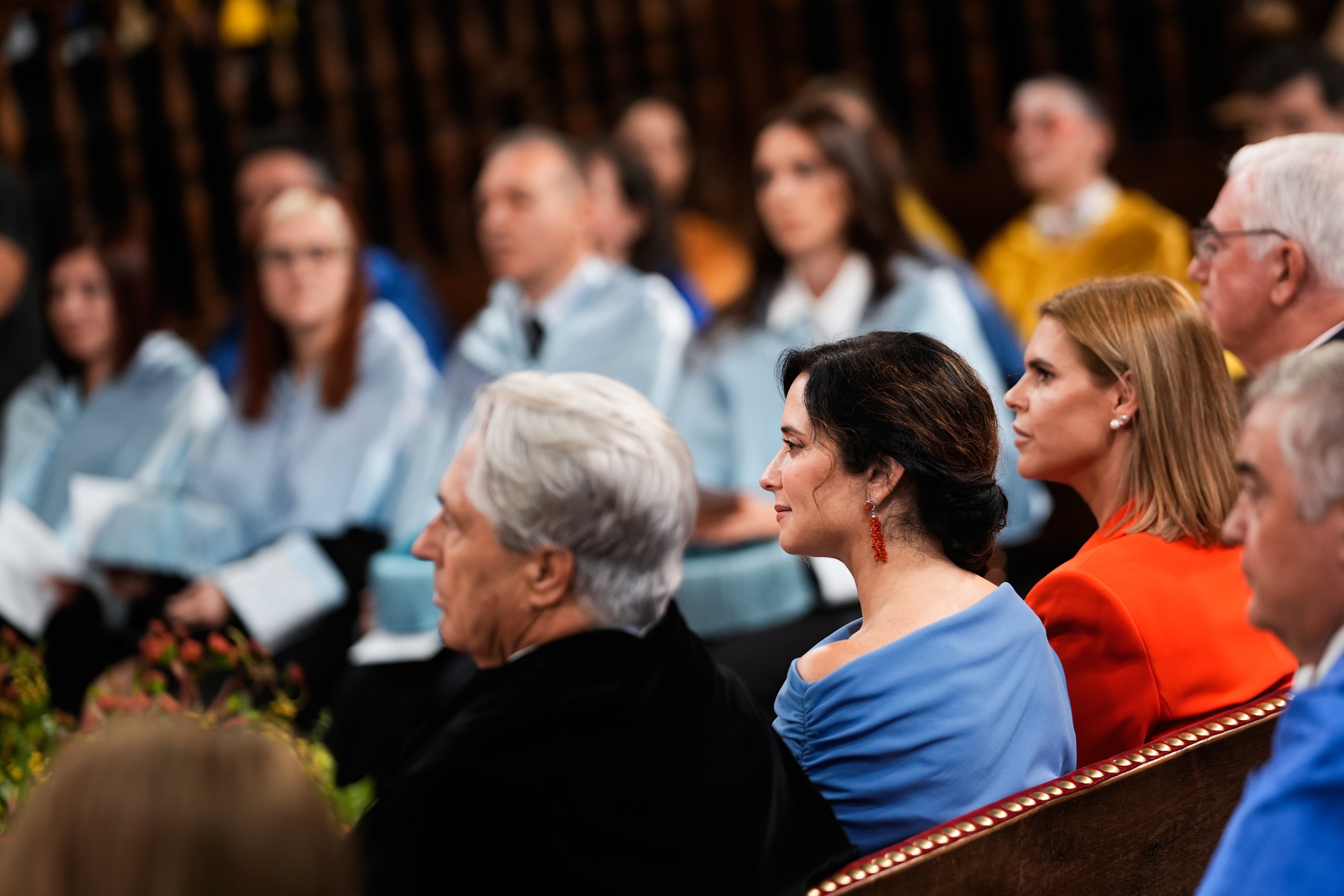 Ayuso inaugura el curso universitario alertando de que no consentirá que la Educación se convierta en guerra ideológica Ayuso inaugura el curso universitario alertando de que no consentirá que la Educación se convierta en guerra ideológica
