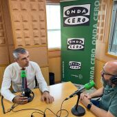 Manuel Domínguez, presidente del PP en Canarias con Sergio Miró