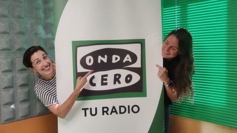 Carmen Quinteiro con Noelia Catal&aacute;n