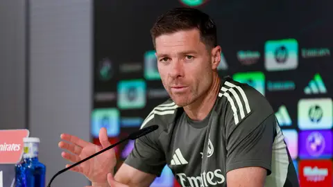 Xabi Alonso Xabi Alonso