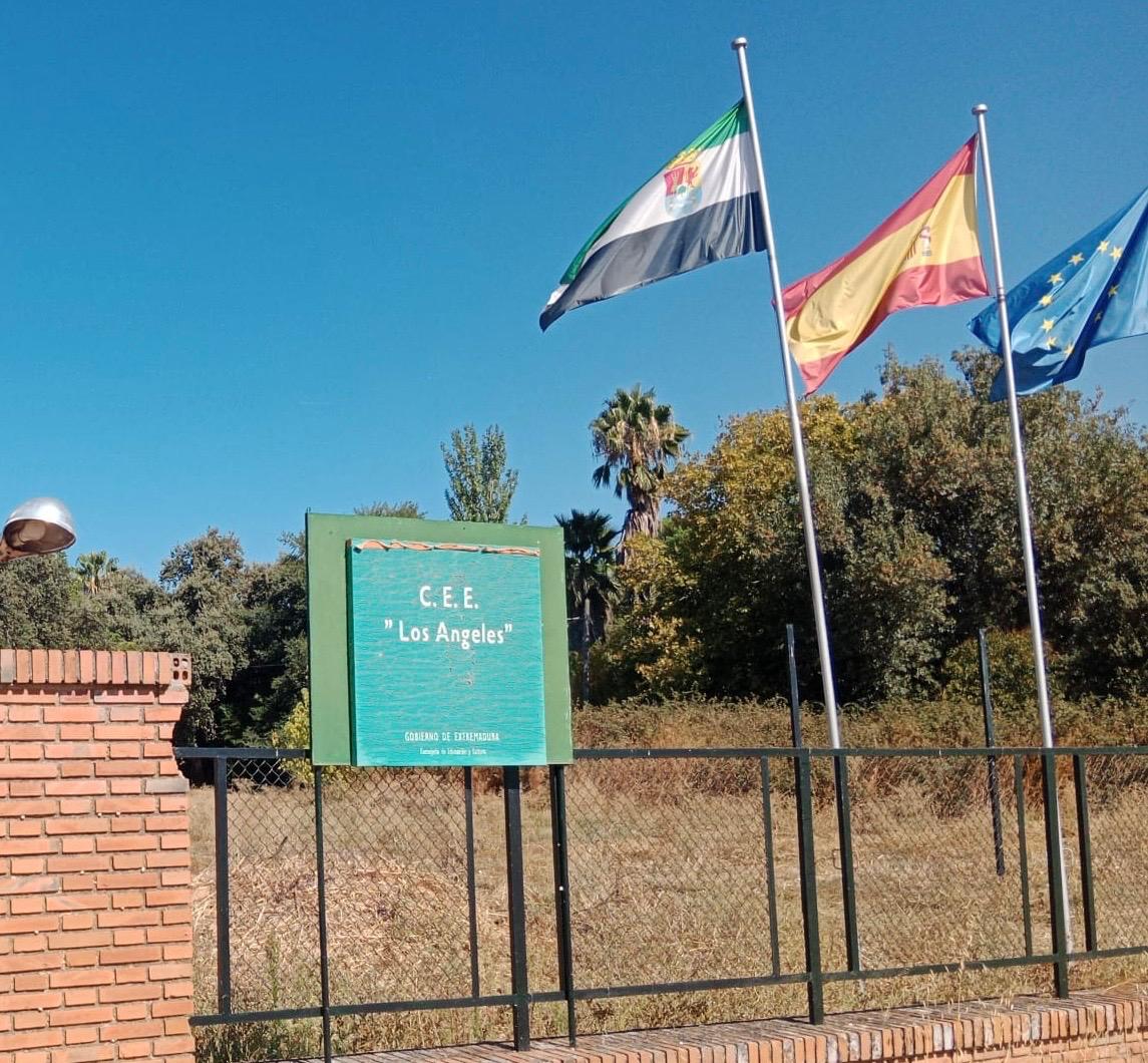 USO convoca huelga en el Centro de Educación Especial Los Ángeles de Badajoz ante la falta de profesionales a partir del 1 de octubre USO convoca huelga en el Centro de Educación Especial Los Ángeles de Badajoz ante la falta de profesionales a partir del 1 de octubre