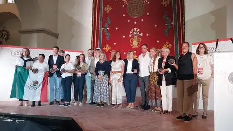 Victoria Bazaga clausura el I Congreso Internacional Expedicionarios Miguel de la Quadra-Salcedo Victoria Bazaga clausura el I Congreso Internacional Expedicionarios Miguel de la Quadra-Salcedo