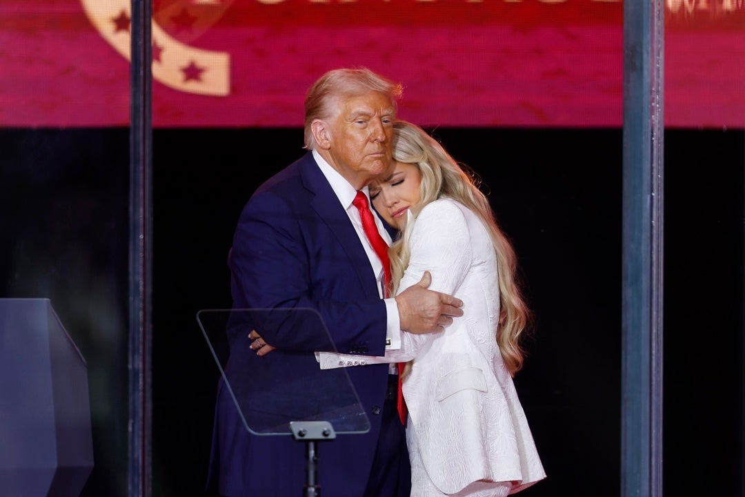 Trump honra a Charlie Kirk calificándolo como uno de "los más grandes patriotas" de EEUU Trump honra a Charlie Kirk calificándolo como uno de "los más grandes patriotas" de EEUU