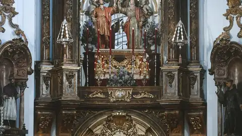 Mons. Satué, ante los santos patronos: «Seamos, como Ciriaco y Paula, fuente de esperanza» Obispo
