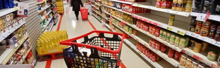 ¿Cree que debería reducirse temporalmente el IVA de los productos básicos para minimizar el impacto de la guerra? 