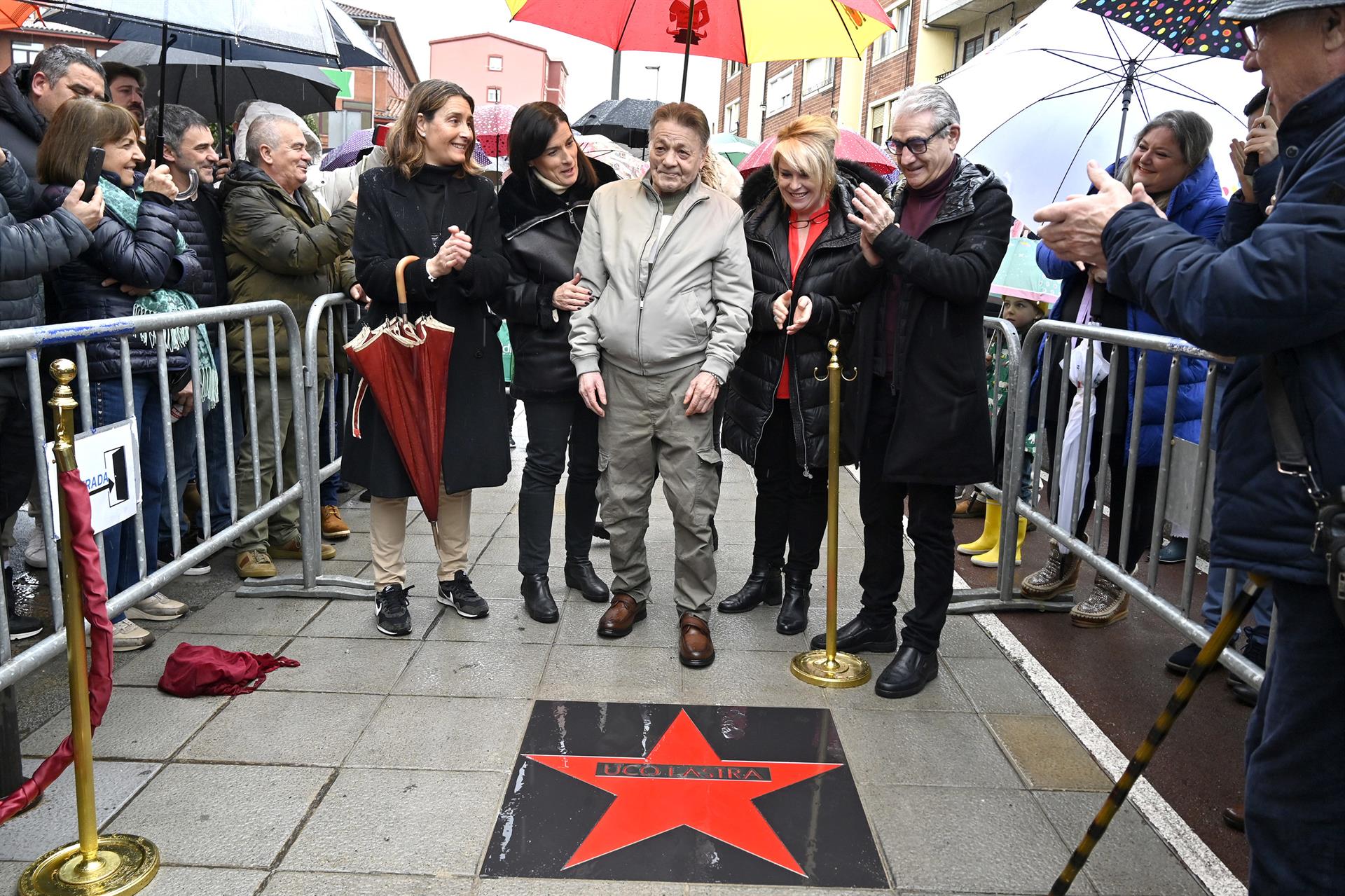 Fallece el excampeón del mundo de boxeo cántabro 'Uco' Lastra Fallece el excampeón del mundo de boxeo cántabro 'Uco' Lastra