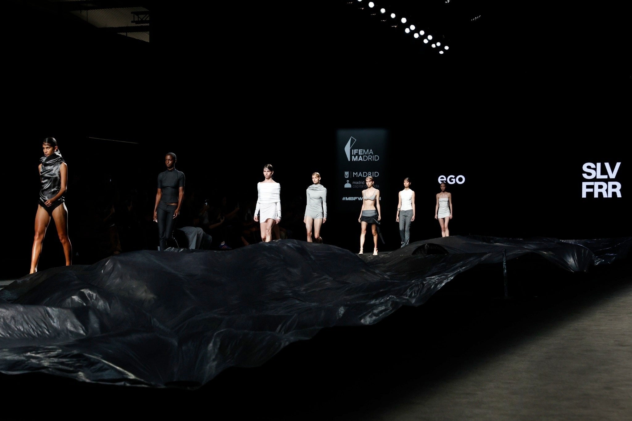 La valenciana Silvia Ferrer, de vestir a cantantes a desfilar en la Fashion Week de Madrid La valenciana Silvia Ferrer, de vestir a cantantes a desfilar en la Fashion Week de Madrid