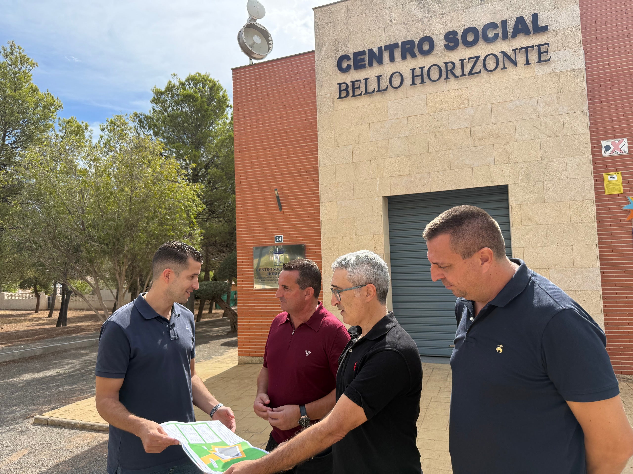 El Centro Social de Bello Horizonte de La Nucía se ha pasado a la “energía solar” El Centro Social de Bello Horizonte de La Nucía se ha pasado a la “energía solar”