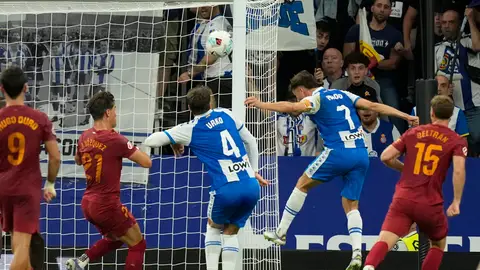 Un gol de Puado deja al Valencia sin victoria