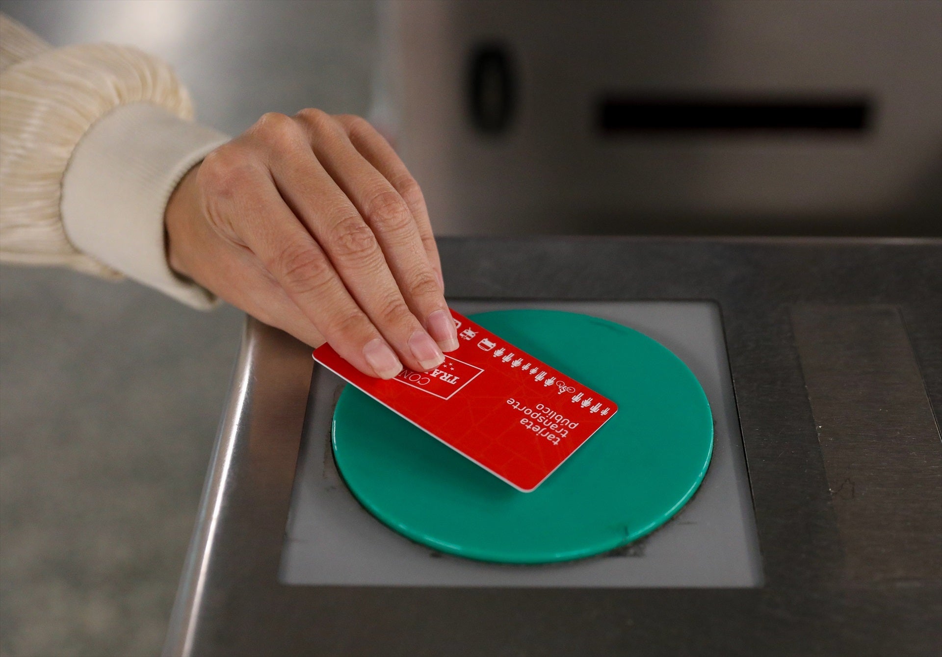 Así es el nuevo abono transporte de Madrid: un sistema que elige la tarifa más barata Así es el nuevo abono transporte de Madrid: un sistema que elige la tarifa más barata