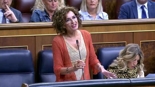 Montero ratifica su confianza en su jefe de gabinete y el PP dice que la "trama" Koldo le daba &oacute;rdenes