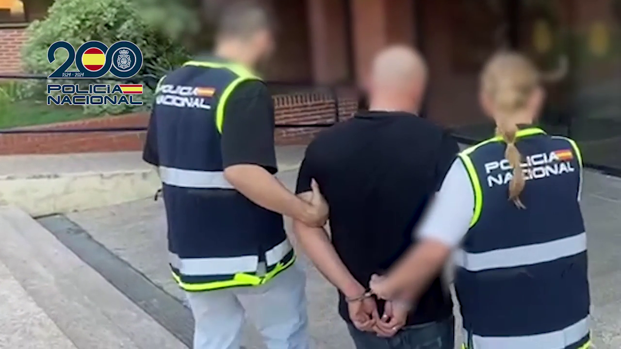 Detenidos dos hombres que atracaron con arma blanca tres farmacias de Madrid en solo una semana Detenidos dos hombres que atracaron con arma blanca tres farmacias de Madrid en solo una semana