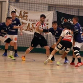 El Mare Nostrum se deja dos puntos en casa ante Puerto Sagunto (21-26) en la segunda jornada de la 1ª Nacional de Balonmano El Mare Nostrum se deja dos puntos en casa ante Puerto Sagunto (21-26) en la segunda jornada de la 1ª Nacional de Balonmano
