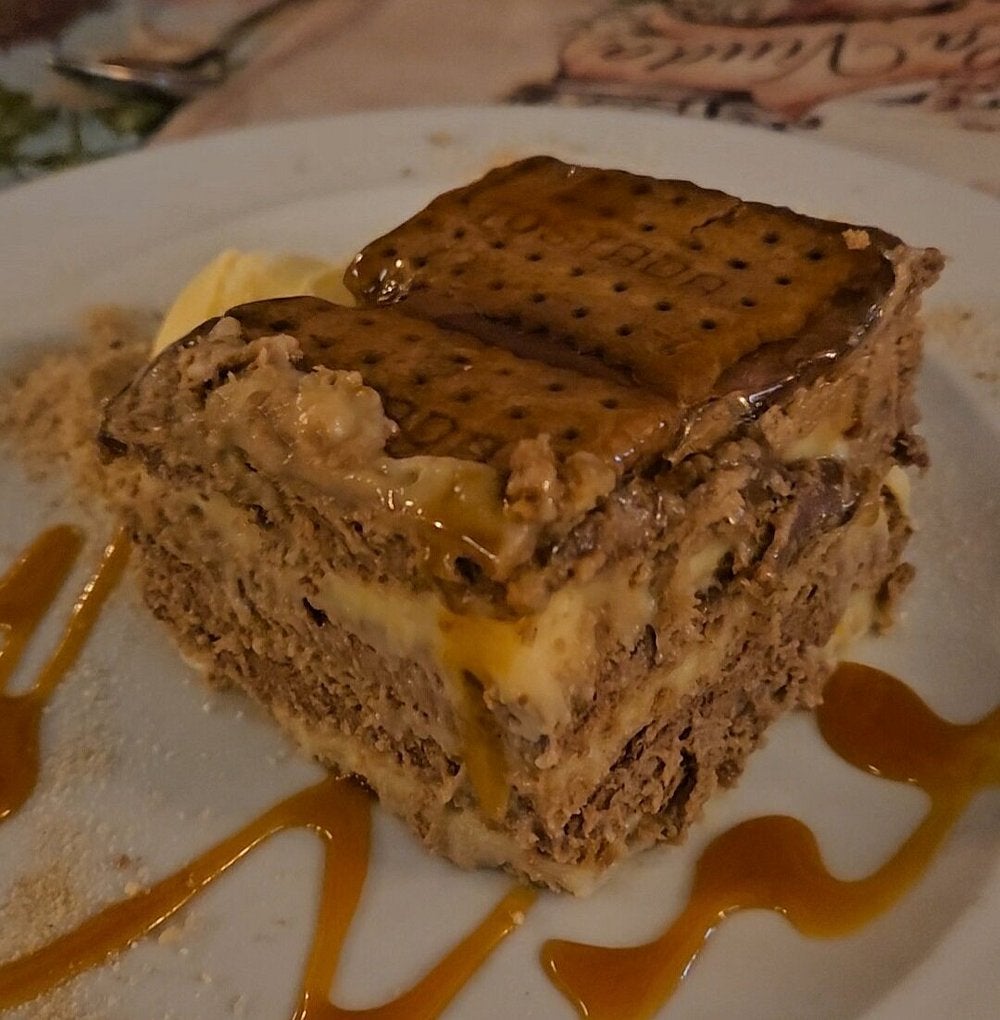 Natillas y chocolate para una tarta como la que hacían nuestras abuelas Natillas y chocolate para una tarta como la que hacían nuestras abuelas