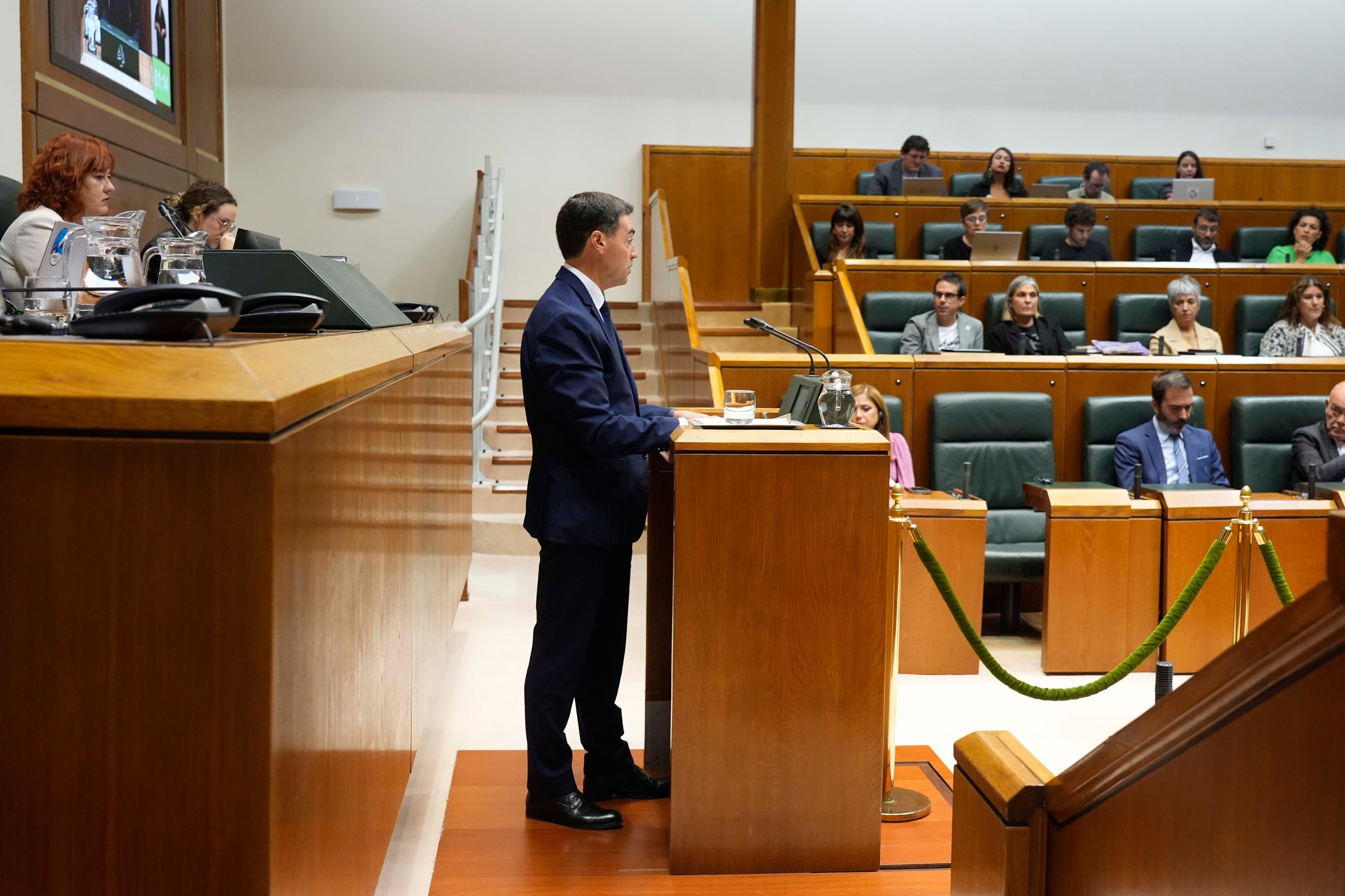 El lehendakari respalda a CAF y subraya que "no contribuye al genocidio en Gaza" El lehendakari respalda a CAF y subraya que "no contribuye al genocidio en Gaza"