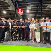 Corte de la cinta inaugural de FERCATUR