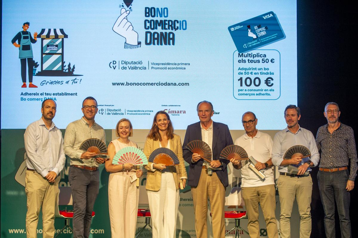 Caixa Popular col·labora en la campanya de Bons Comerç per a reactivar 26 municipis afectats per la DANA Caixa Popular col·labora en la campanya de Bons Comerç per a reactivar 26 municipis afectats per la DANA