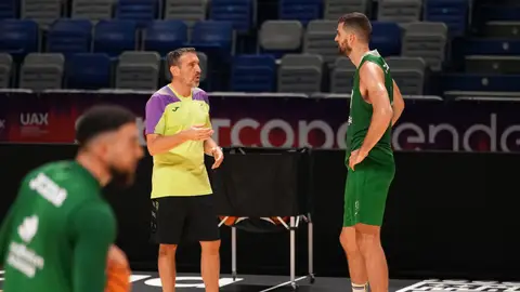 Ibon Navarro en un entrenamiento Ibon Navarro en un entrenamiento