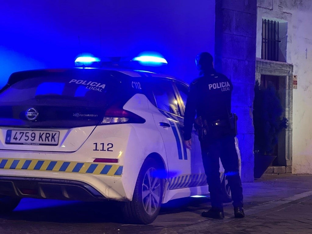 Fallece la menor de 14 años atropellada en Olivenza el pasado viernes. El conductor huyó y posteriormente se entregó Fallece la menor de 14 años atropellada en Olivenza el pasado viernes. El conductor huyó y posteriormente se entregó