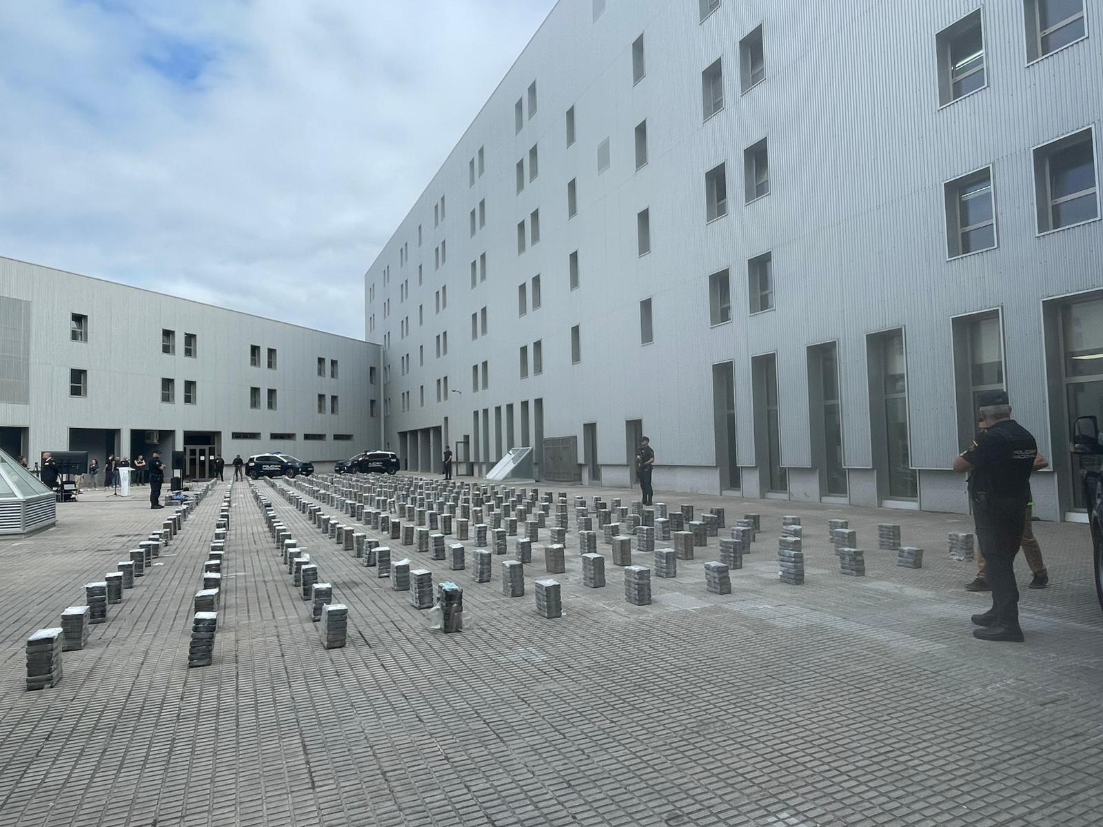 3,6 toneladas de cocaína incautadas en el mayor alijo de 2025 en Europa 3,6 toneladas de cocaína incautadas en el mayor alijo de 2025 en Europa