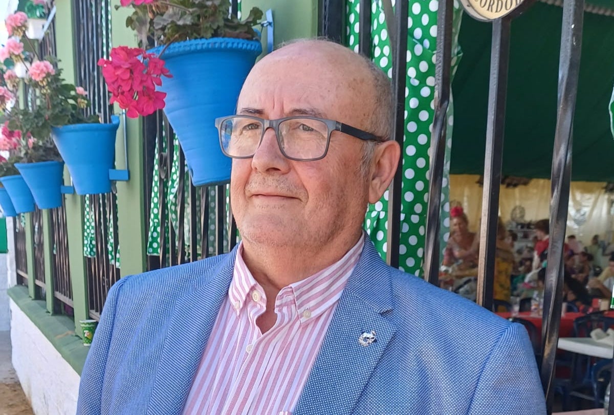 Rafael Cañete: "Córdoba sentiría quedarse sin sus peñas" Rafael Cañete: "Córdoba sentiría quedarse sin sus peñas"