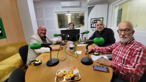 Tertulianos de Onda Cero Ourense Tertulianos de Onda Cero Ourense