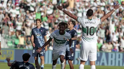 John celebra el gol de la victoria del Elche ante el Celta. John celebra el gol de la victoria del Elche ante el Celta.
