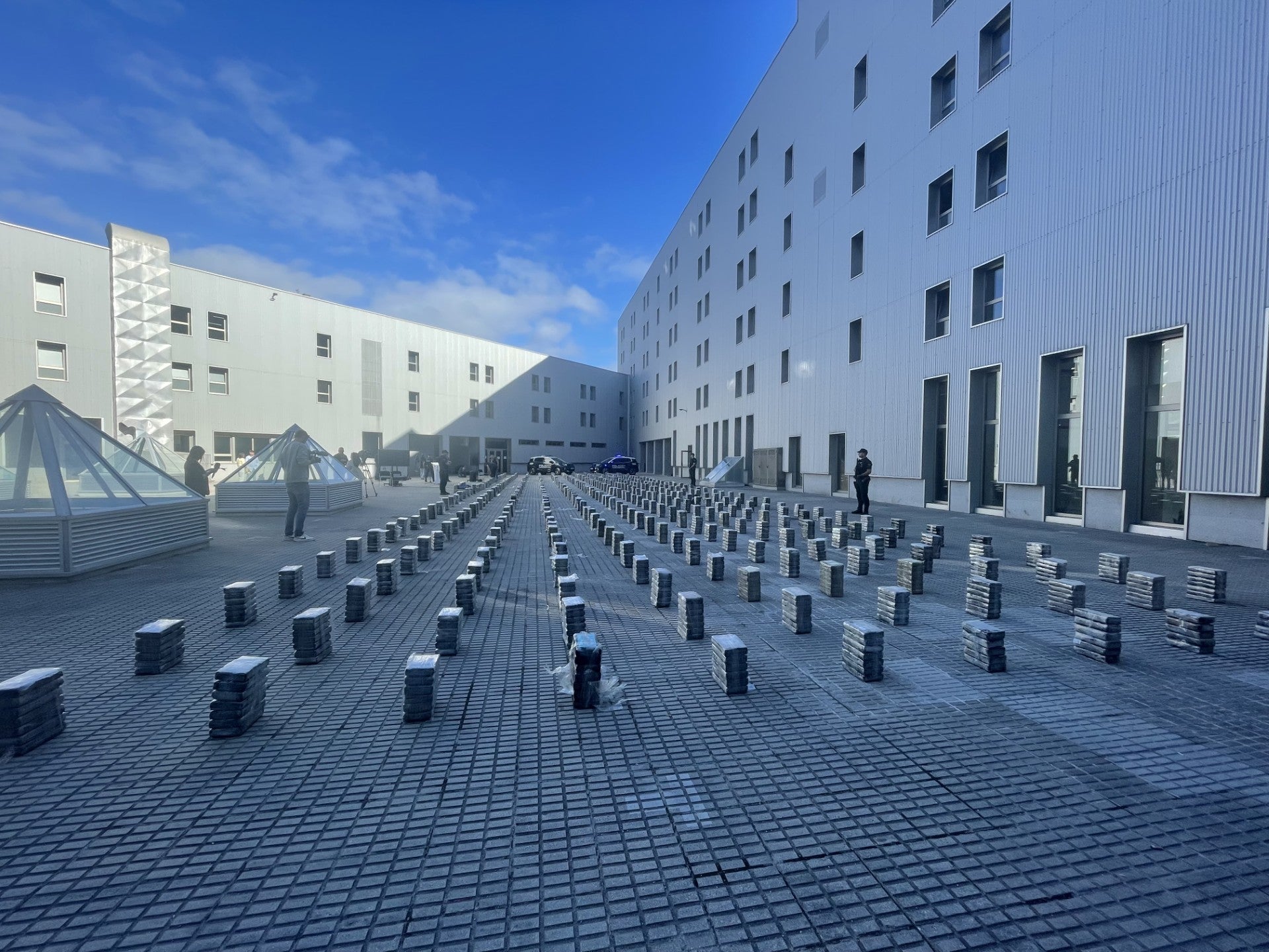 La Policía da por desmantelada la organización vinculada a las 3,6 toneladas de cocaína de A Pobra La Policía da por desmantelada la organización vinculada a las 3,6 toneladas de cocaína de A Pobra