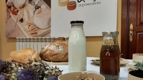 El club de producto Ruta del Queso de Extremadura se promociona en el Certamen Regional de Repostería El club de producto Ruta del Queso de Extremadura se promociona en el Certamen Regional de Repostería