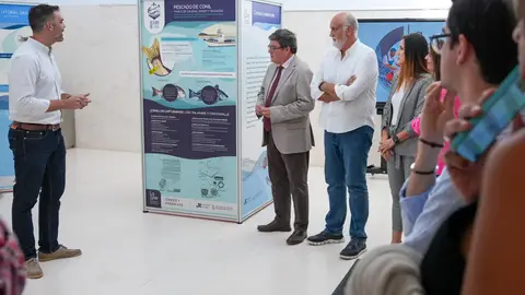 Inauguración de la exposición en el IES Drago Inauguración de la exposición en el IES Drago