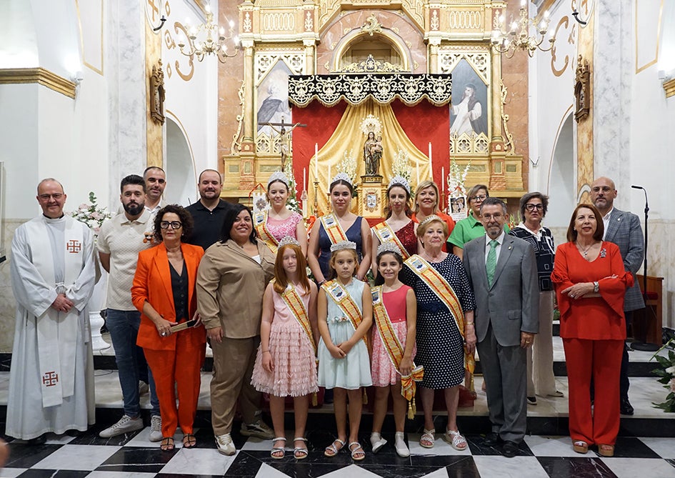 Rafal cumple la tradición y vive sus Fiestas Patronales con devoción a la Virgen del Rosario Rafal cumple la tradición y vive sus Fiestas Patronales con devoción a la Virgen del Rosario