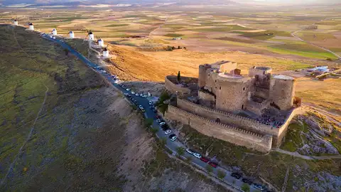 Tembleque y Consuegra reciben el Tren de la Mancha Toledana Tembleque y Consuegra reciben el Tren de la Mancha Toledana