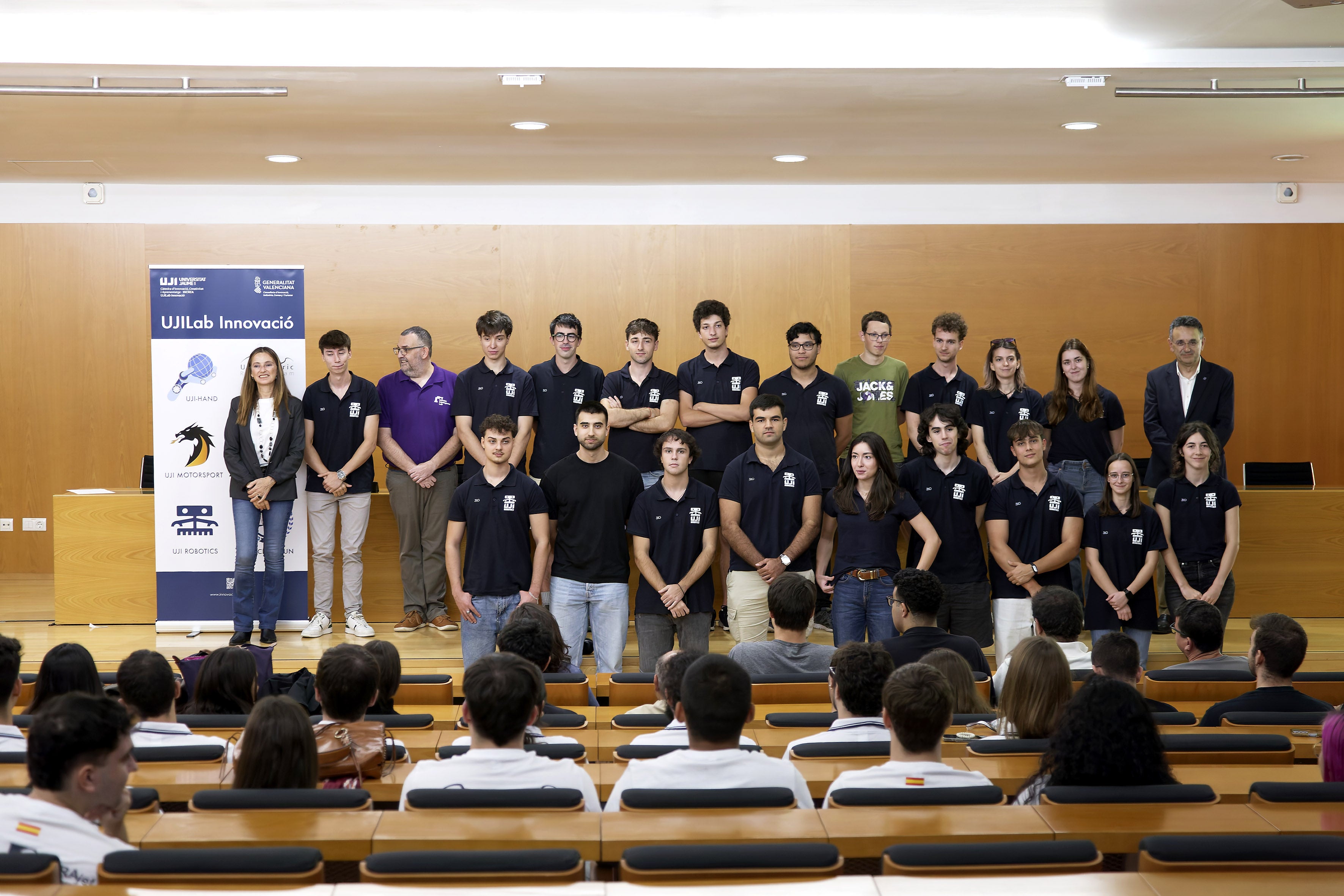 La Universitat Jaume I celebra la gala de presentació del programa UJILab Innovació dins de la Setmana de l’Emprenedoria La Universitat Jaume I celebra la gala de presentació del programa UJILab Innovació dins de la Setmana de l’Emprenedoria