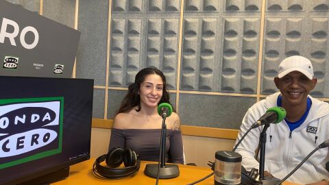 La boxeadora Clara L&oacute;pez y su entrenador Ram&oacute;n Lord