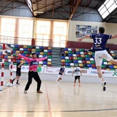 El BM Mare Nostrum suma su primera victoria en Elche El BM Mare Nostrum suma su primera victoria en Elche