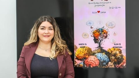 Anabel Garc&iacute;a, concejala de Juventud de Elda en la presentaci&oacute;n del programa 'Conectad2'.