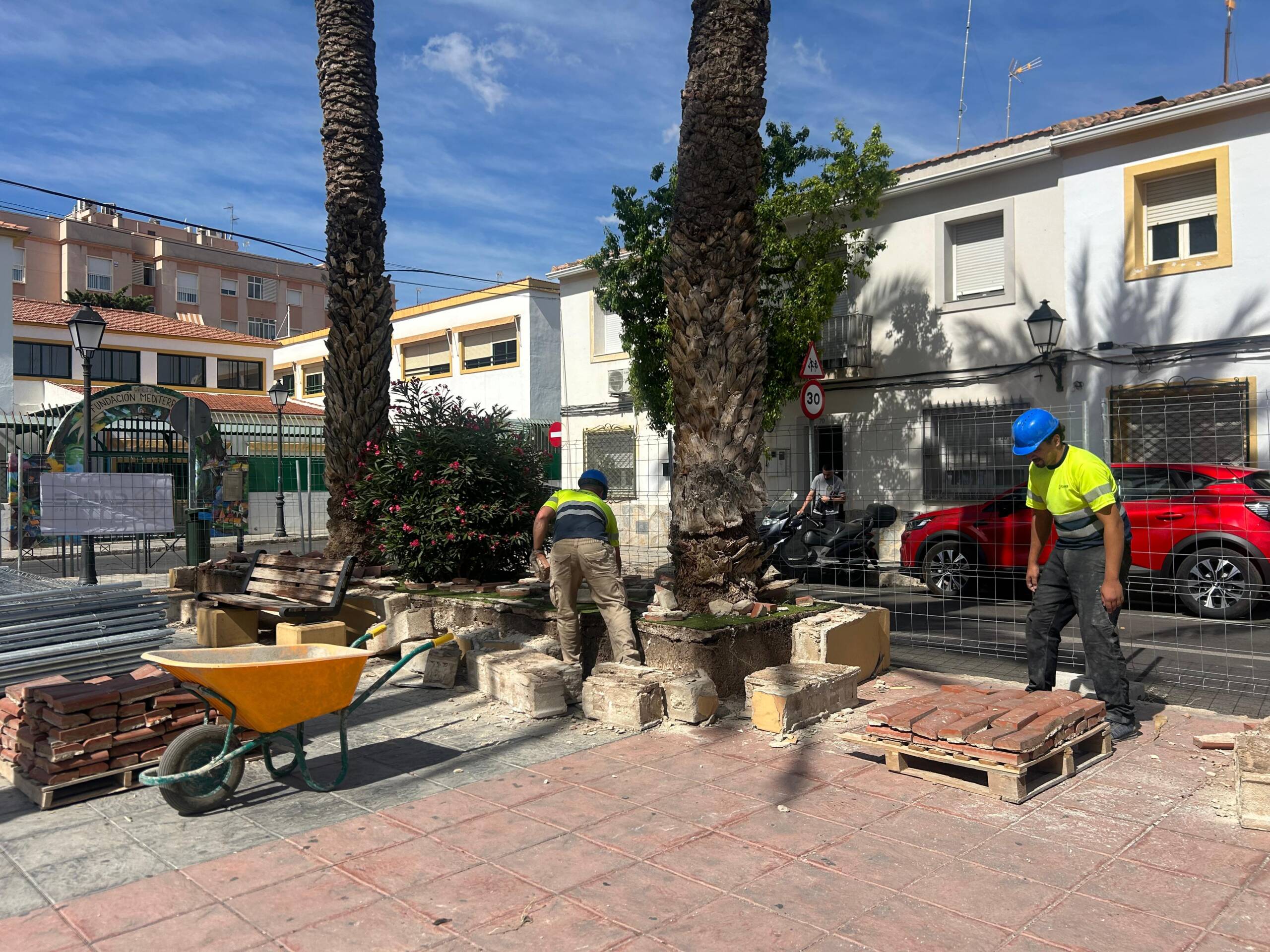 El PSOE de Elche pide “mayor planificación” para evitar retrasos en la ejecución de obras públicas El PSOE de Elche pide “mayor planificación” para evitar retrasos en la ejecución de obras públicas