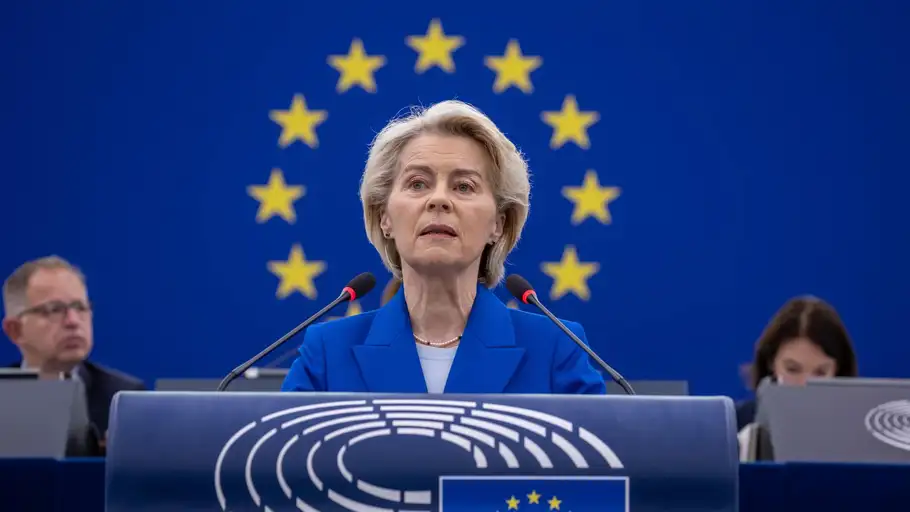 La presidenta de la Comisión Europea, Ursula von der Leyen, interviene en el Parlamento Europeo en Estrasburgo La presidenta de la Comisión Europea, Ursula von der Leyen, interviene en el Parlamento Europeo en Estrasburgo