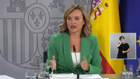 El Gobierno dice que el informe de la UCO deja claro que en el PSOE no hay financiación irregular: "Pagar en metálico no es ilegal" El Gobierno dice que el informe de la UCO deja claro que en el PSOE no hay financiación irregular: "Pagar en metálico no es ilegal"