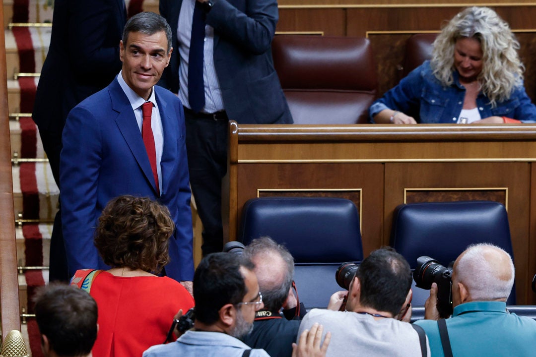 Feijóo anuncia que citará a Sánchez en la comisión Koldo del Senado y el presidente responde entre risas con un "ánimo Alberto" Feijóo anuncia que citará a Sánchez en la comisión Koldo del Senado y el presidente responde entre risas con un "ánimo Alberto"