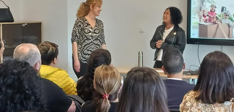 Villajoyosa pone en marcha la II Escuela de Familias con enfoque de género y prevención de violencias Villajoyosa pone en marcha la II Escuela de Familias con enfoque de género y prevención de violencias